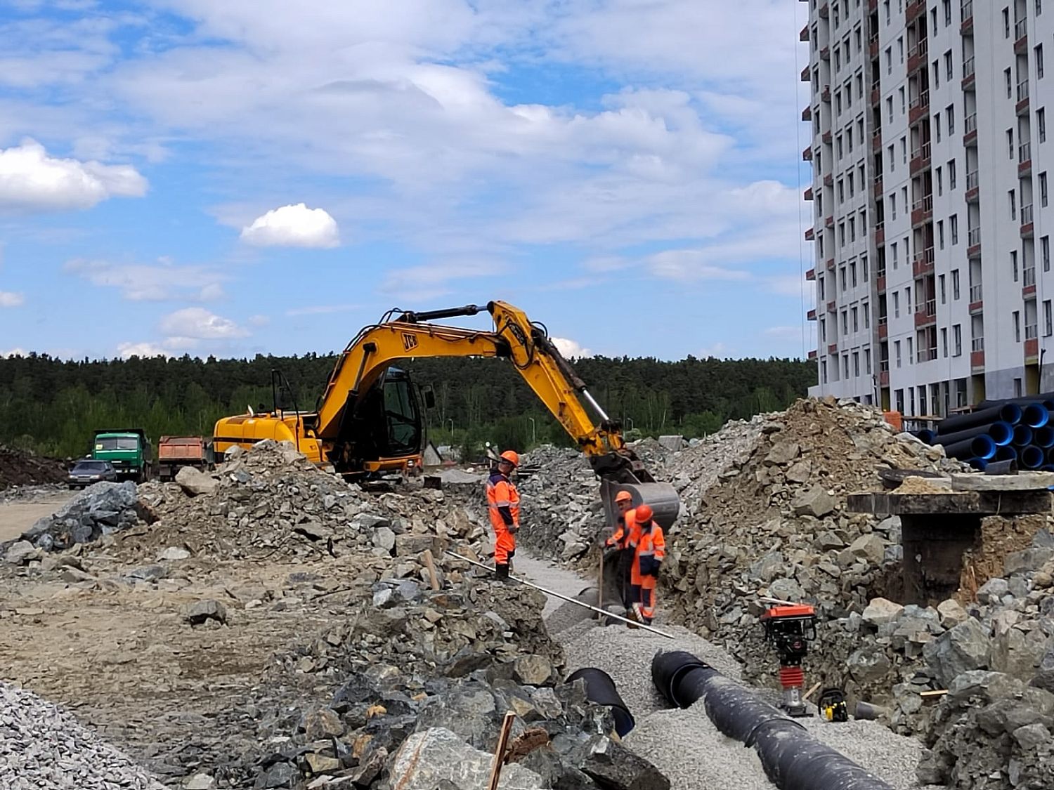 Новая дорога в Новокольцовском микрорайоне, Екатеринбург